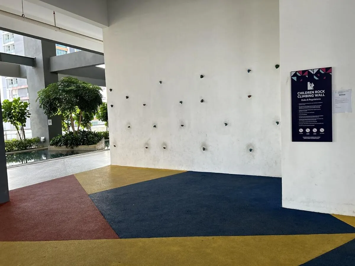 Kids 218 Macalister 2Br 4Pax Mountainview Walkable Nearby Food Apartment George Town Malaysia